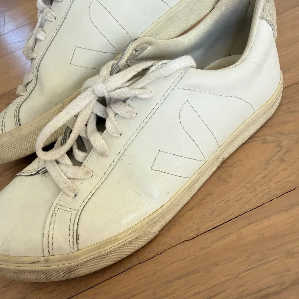 Veja Esplar Leather Sneakers Extra White Womens US 8 EUR 39 Low Top Shoes - Picture 2 of 12